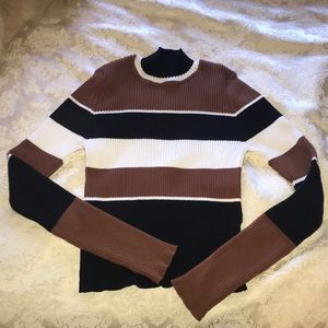 Ribbed stripped mock neck